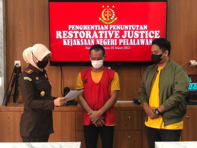 Curi Buah Sawit Untuk Beli Beras, Jaksa Terbitkan SKP2 untuk Tersangka