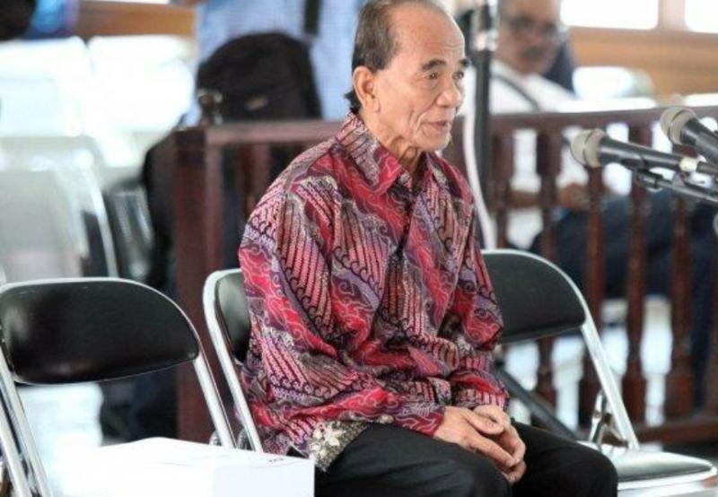 Pledoi Annas Maamun: Sudah 83 Tahun, Rindu 10 Anak dan 24 Cucu