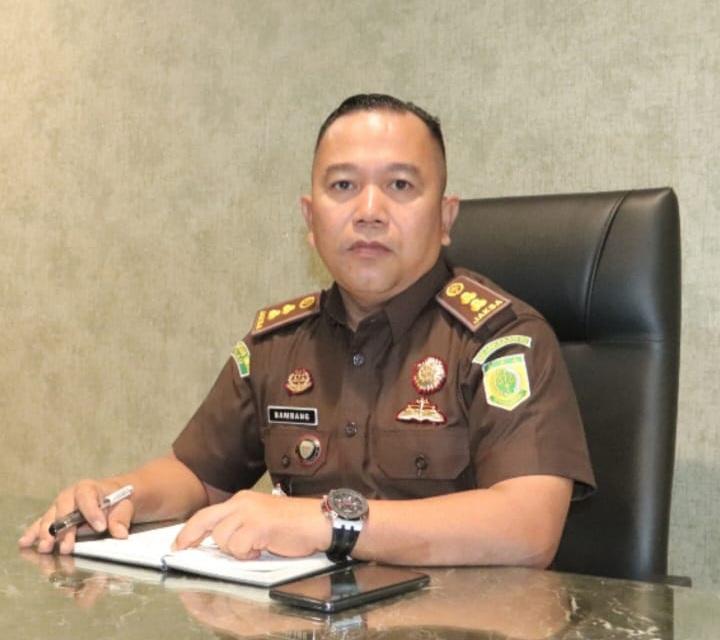 Kajati Riau Lantik Dua Asisten dan Lima Kajari
