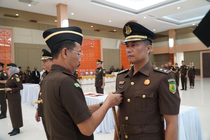Kajati Riau Ingatkan Pejabat Baru Tancap Gas Tangani Perkara