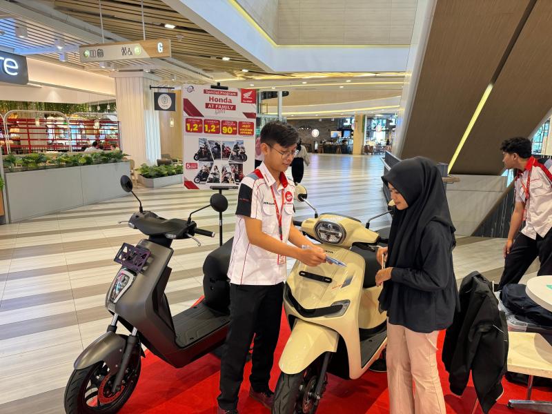 Pameran Honda At Family Day di Mal Living World Dikunjungi Ratusan Konsumen