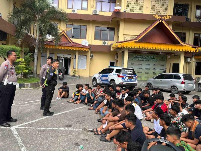 Puluhan Remaja dan Motor Tak Dilengkapi Surat Terjaring Patroli Subuh