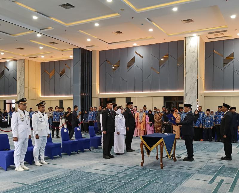 Wako Pekanbaru Lantik Sejumlah Pejabat, Ini Daftar Namanya