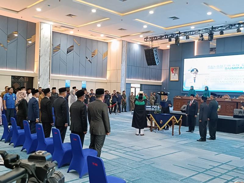 Zulhelmi Arifin Resmi Jabat Sekda Pekanbaru