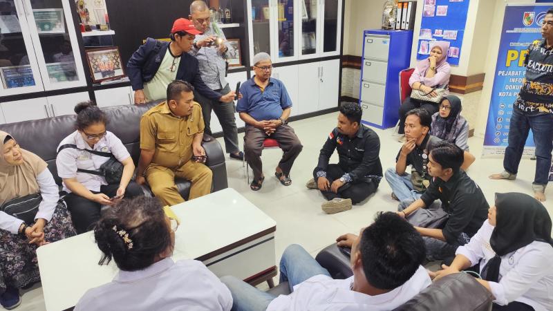 Tuntut Keterbukaan Informasi, Pedagang Pasar Kodim ke Kantor Wali Kota
